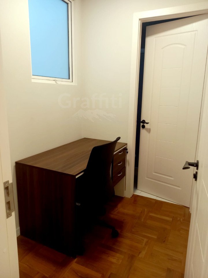  Departamento en Venta, Calacoto, Av. Sanchez Bustamente  - fotografía 17