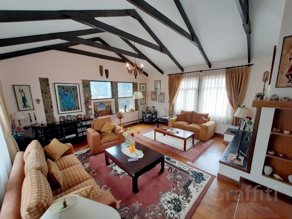 Casa en Venta en Meseta Baja, Achumani  - fotografía 3