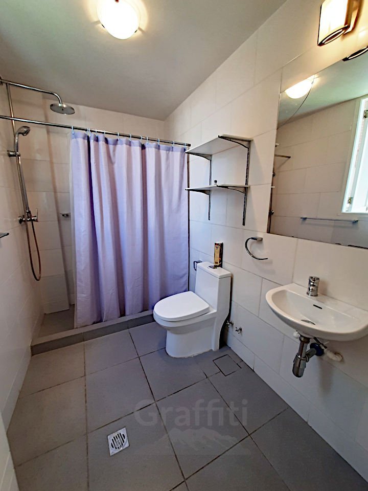 Casa en Venta en las Lomas de Achumani, Condominio Cerrado  - fotografía 6