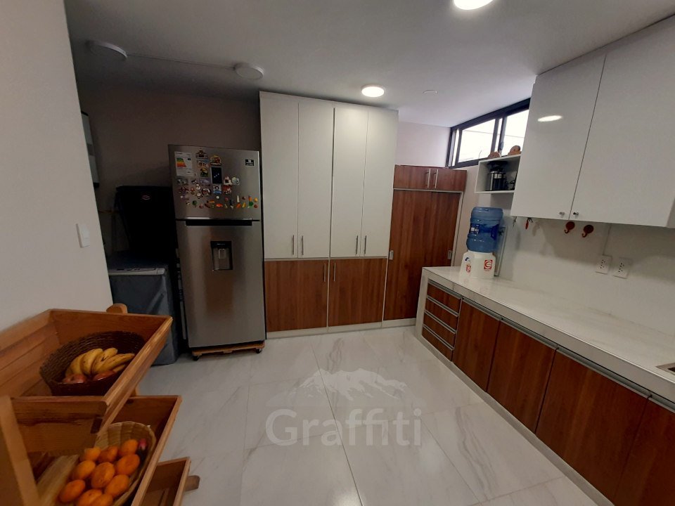 Departamento en Venta - Calacoto Calle 22, Calle Gabino Villanueva  - fotografía 5
